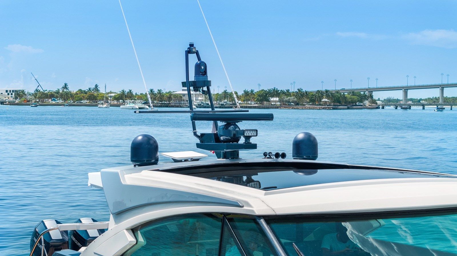 Лучшая цена на On Course - Formula Boats