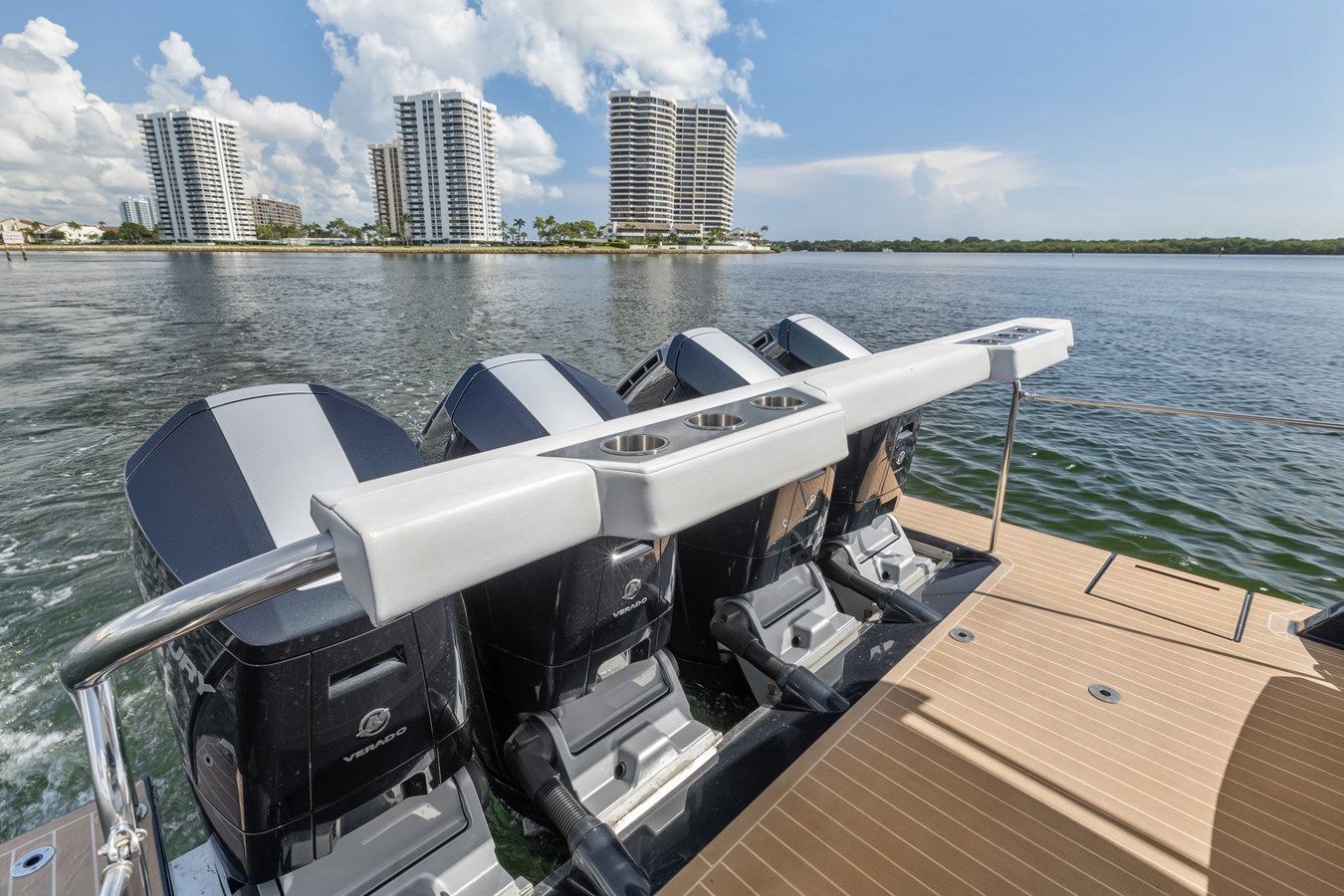 Купить On Course - Formula Boats