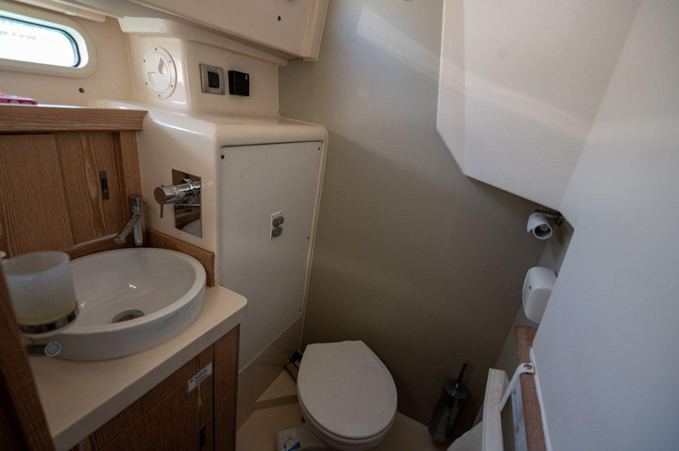 APANI - MOODY yacht sale