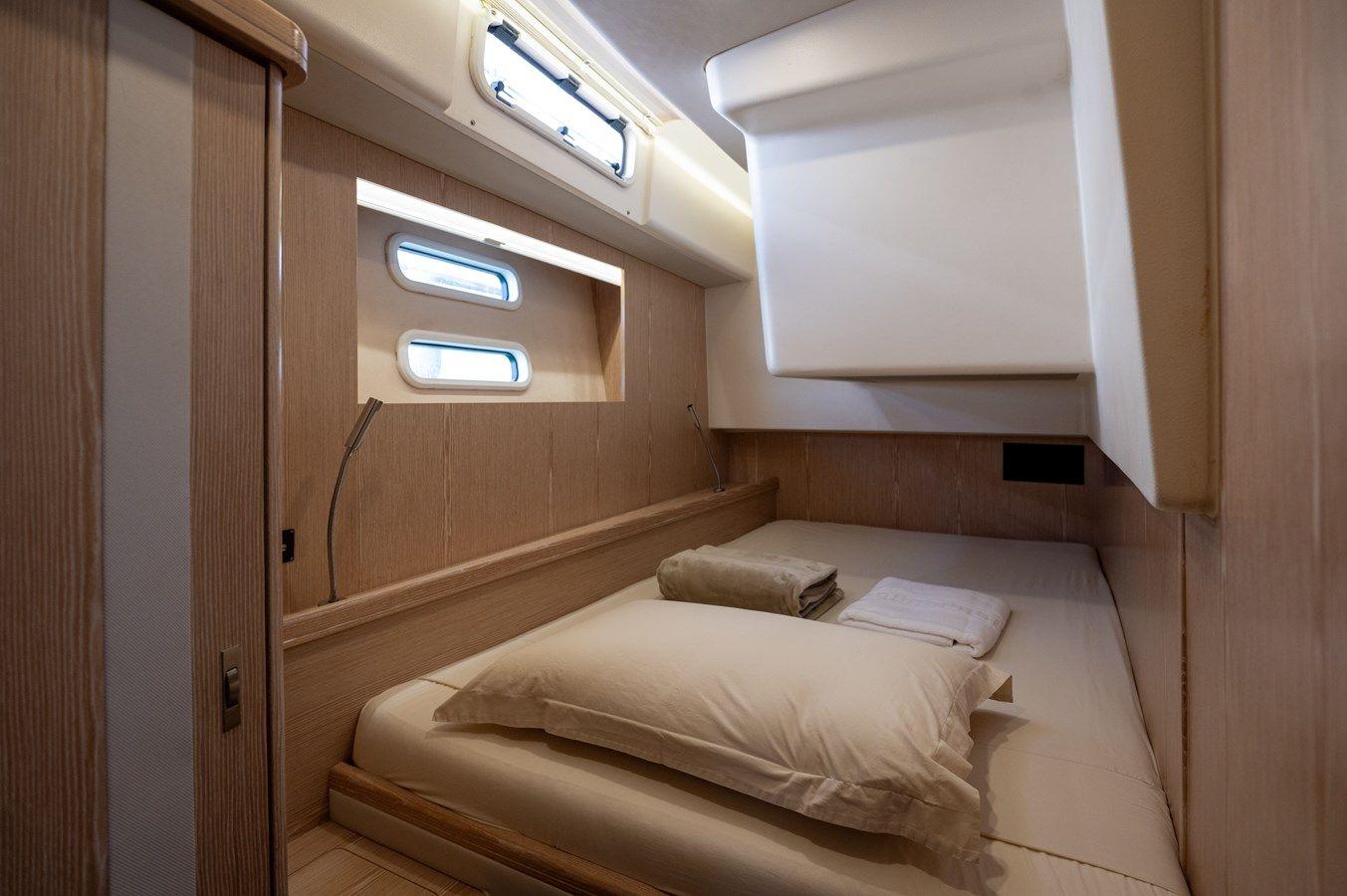 APANI Moody 54 DS price