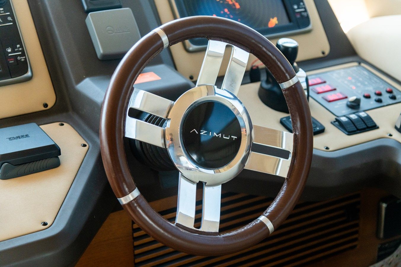 Buy a A.J - Azimut Yachts at Shestakov Yacht Sales