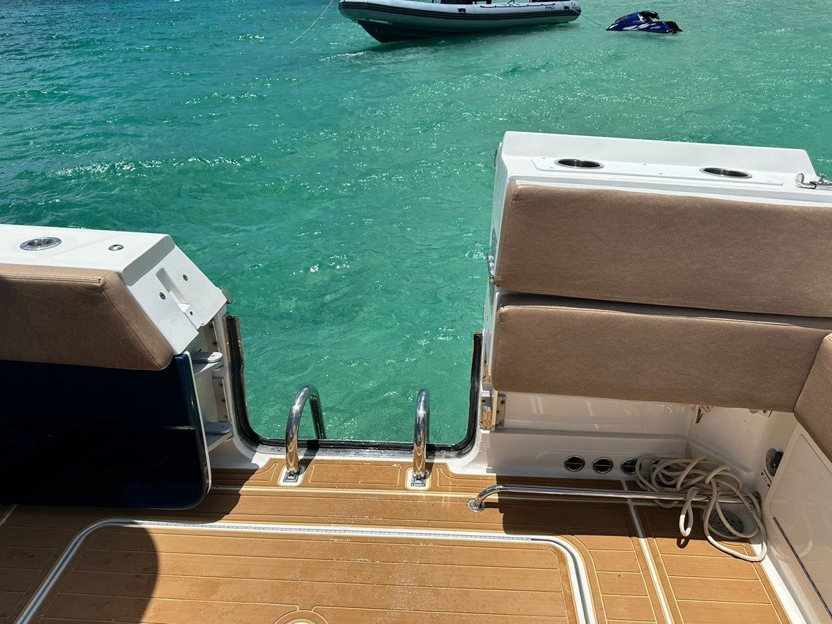 Buy a HCB Siesta 42 at Shestakov Yacht Sales