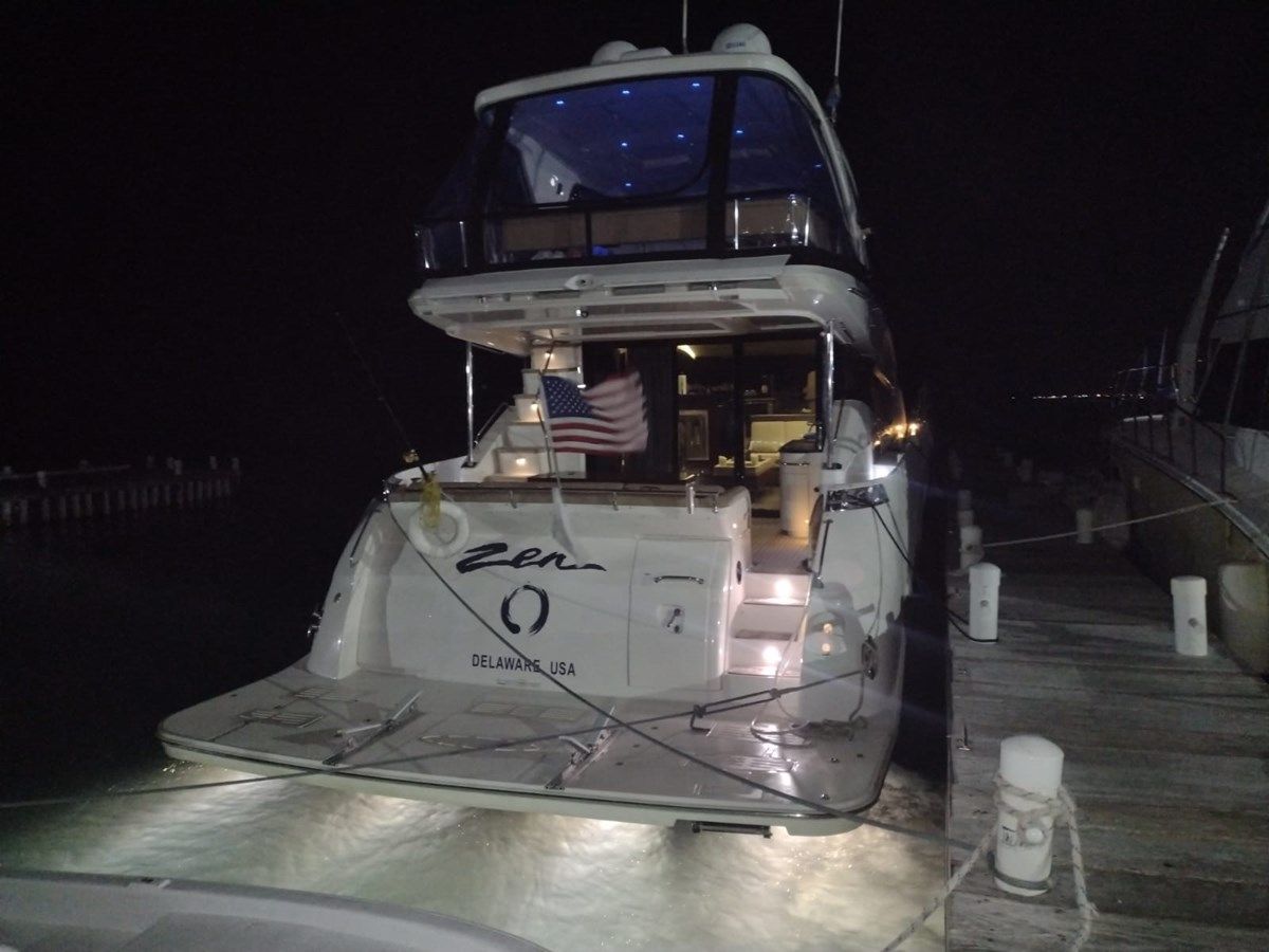 the best price on Sea Ray L650 Fly