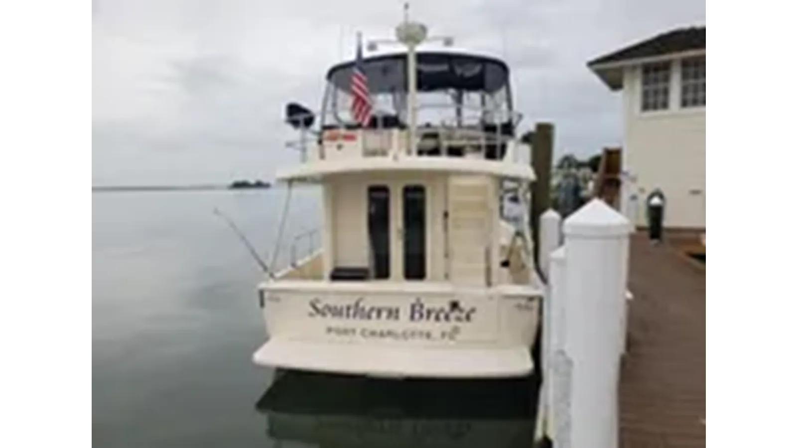 2009 Mainship 34 Trawler 36 yacht sale