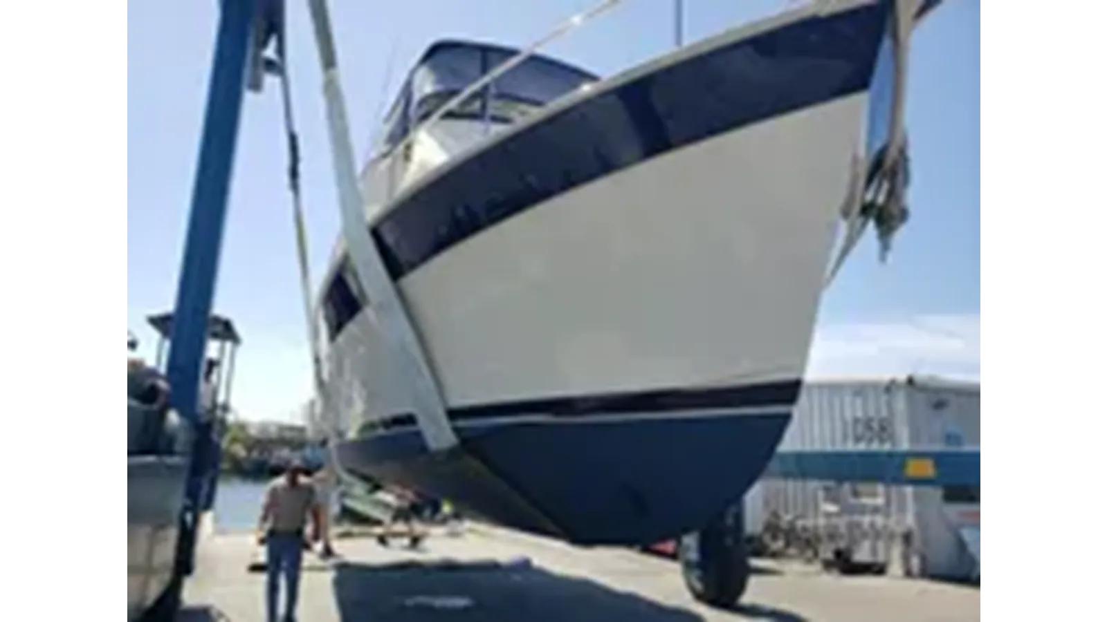 the best price on 2009 Mainship 34 Trawler 2009