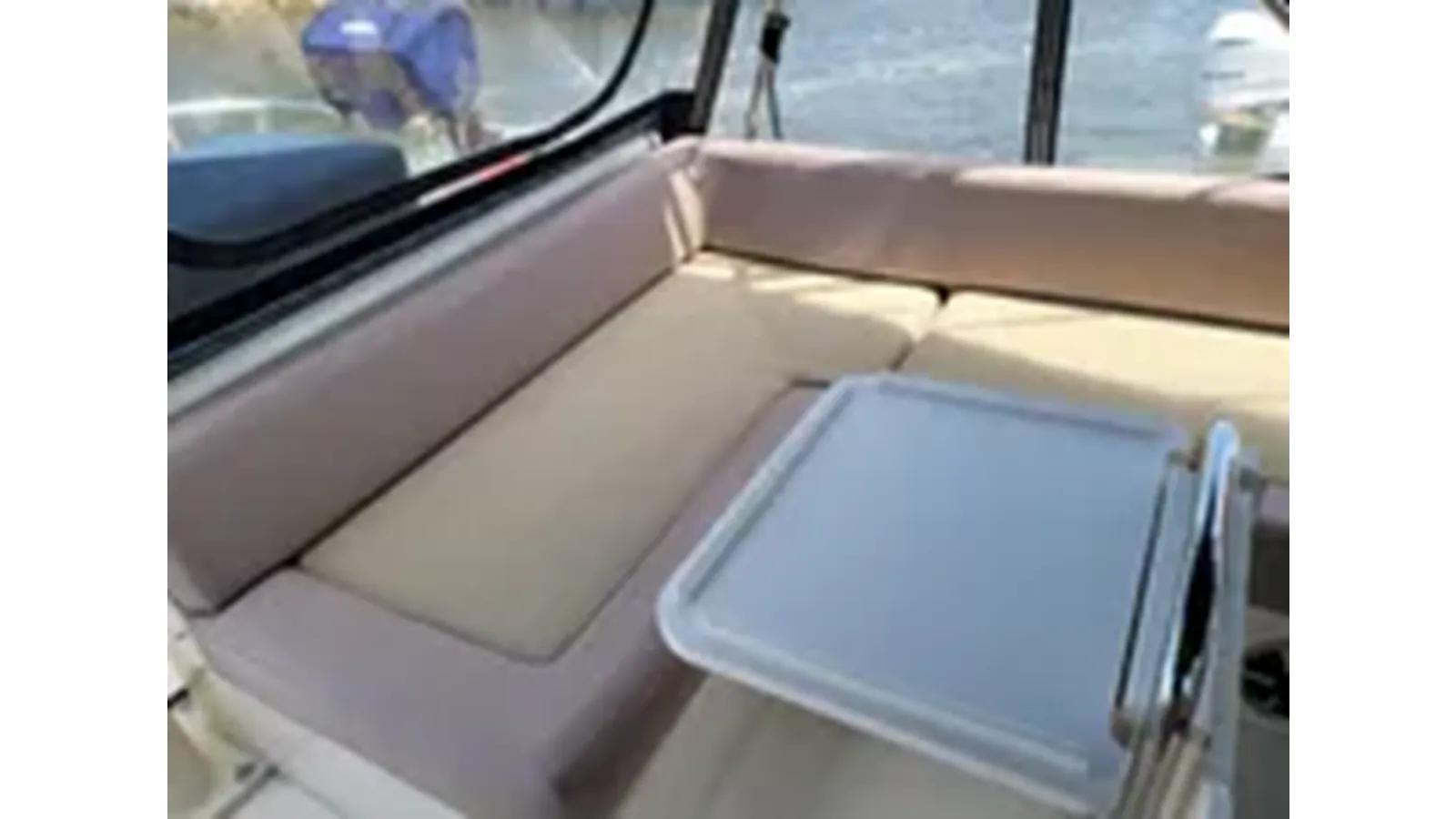 Buy a yacht 2009 Mainship 34 Trawler - MAINSHIP