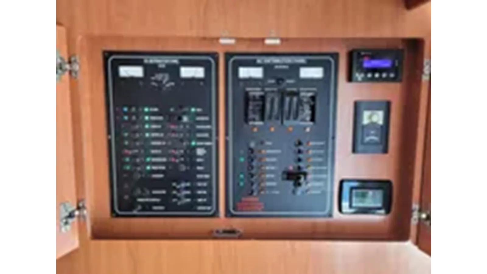 2009 Mainship 34 Trawler 2009 price