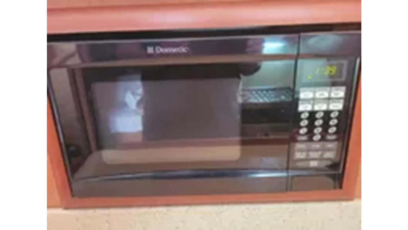 Buy a 2009 Mainship 34 Trawler 36 at Shestakov Yacht Sales