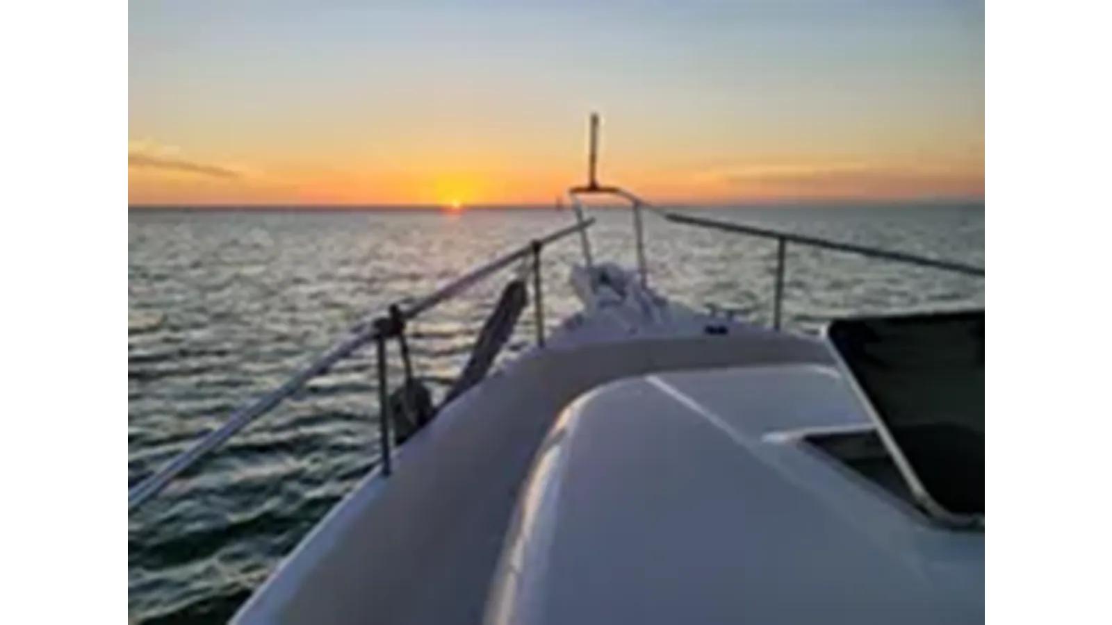 best yacht sales deals 2009 Mainship 34 Trawler - MAINSHIP