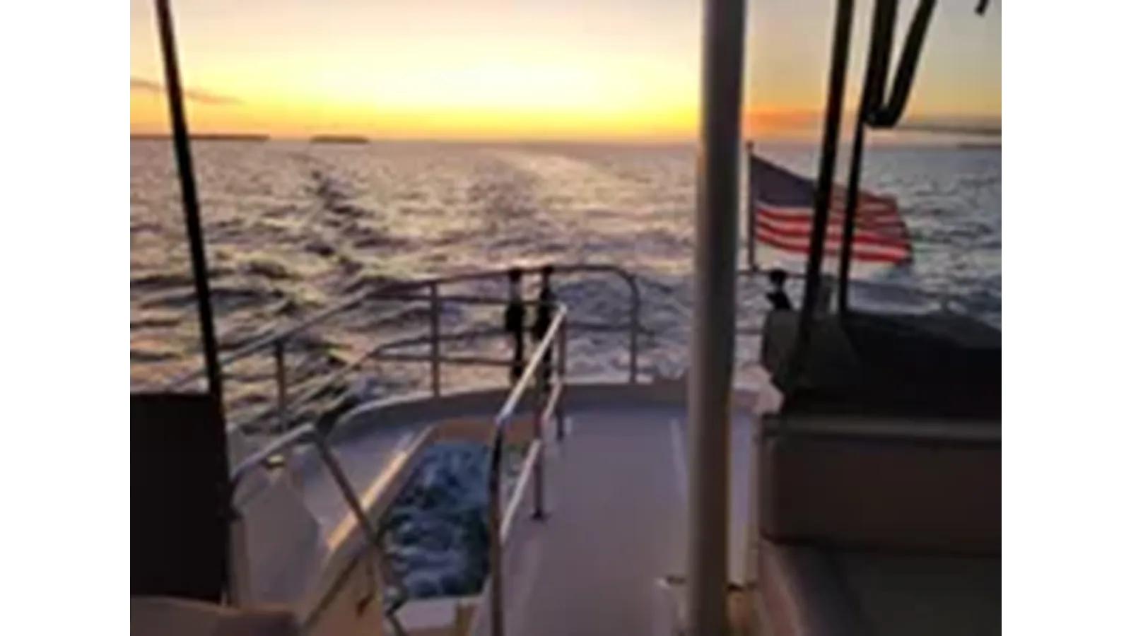 the best price on 2009 Mainship 34 Trawler 34 Trawler