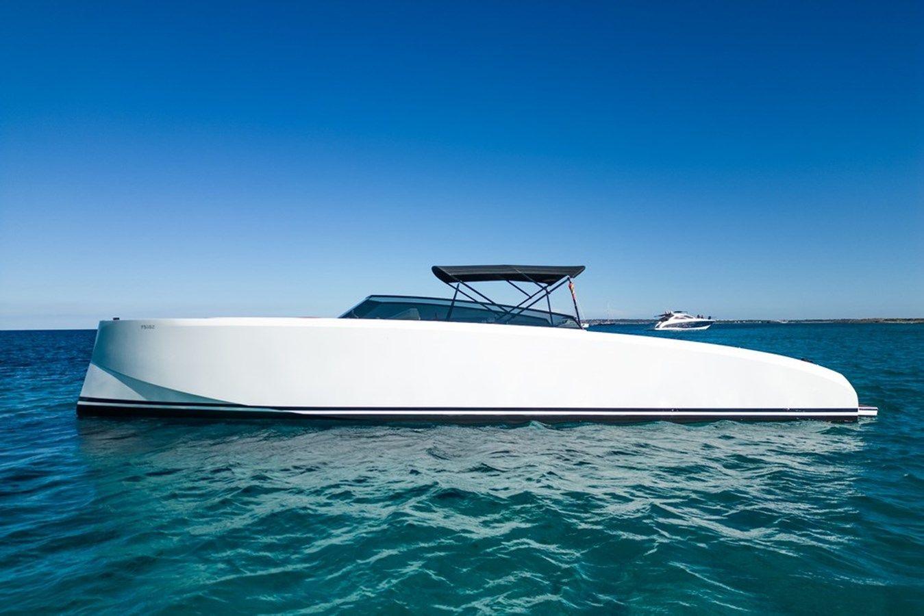 Buy a VANQUISH VQ43 2014 at Shestakov Yacht Sales