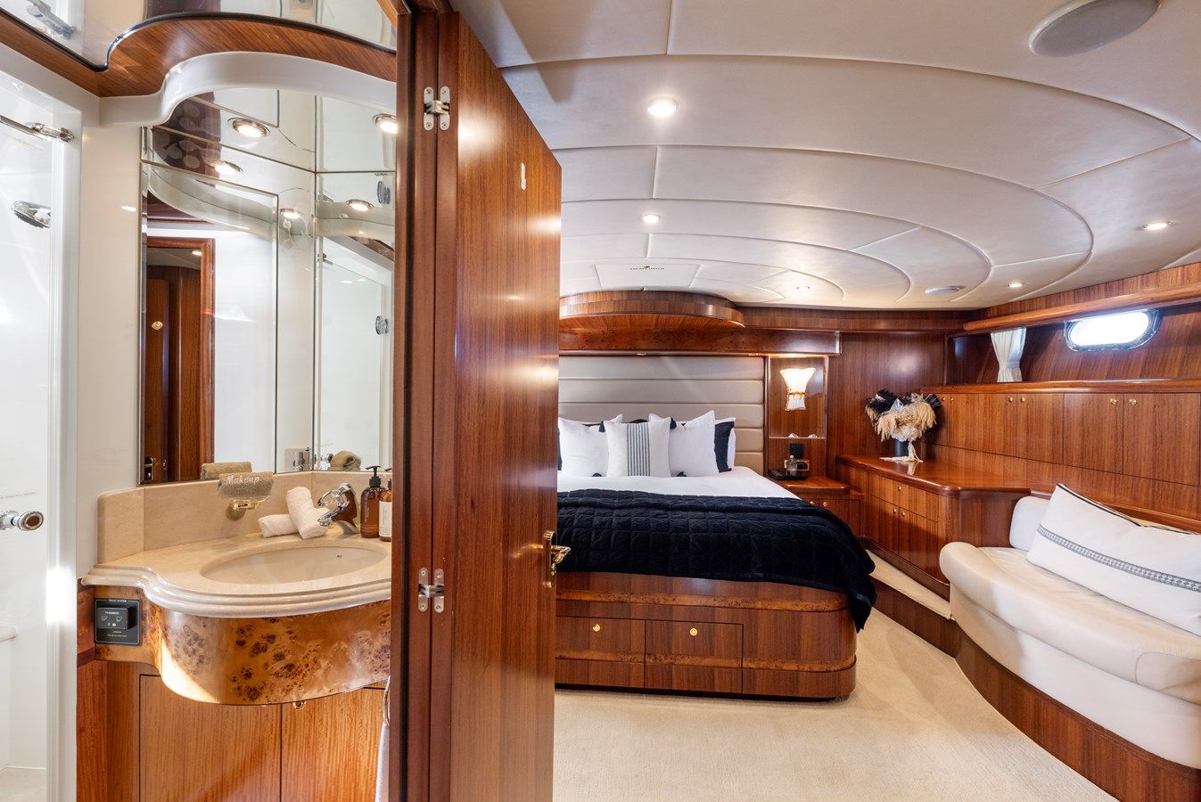 Buy a WW at Shestakov Yacht Sales