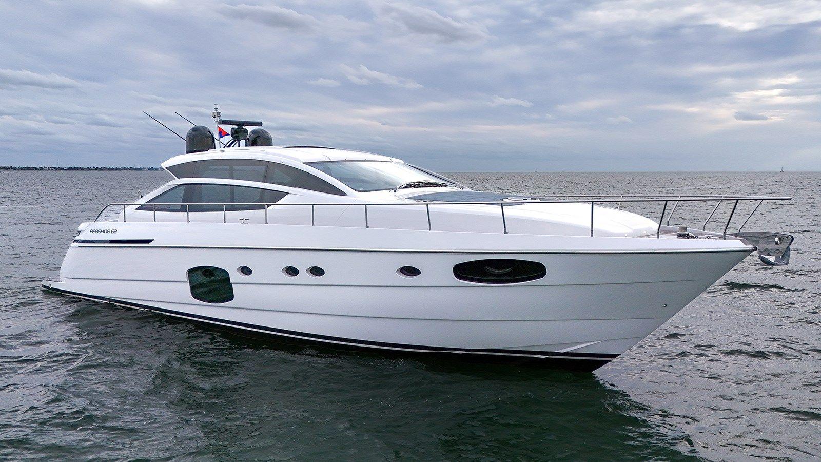 Купить яхту Pershing 62 63 в Shestakov Yacht Sales