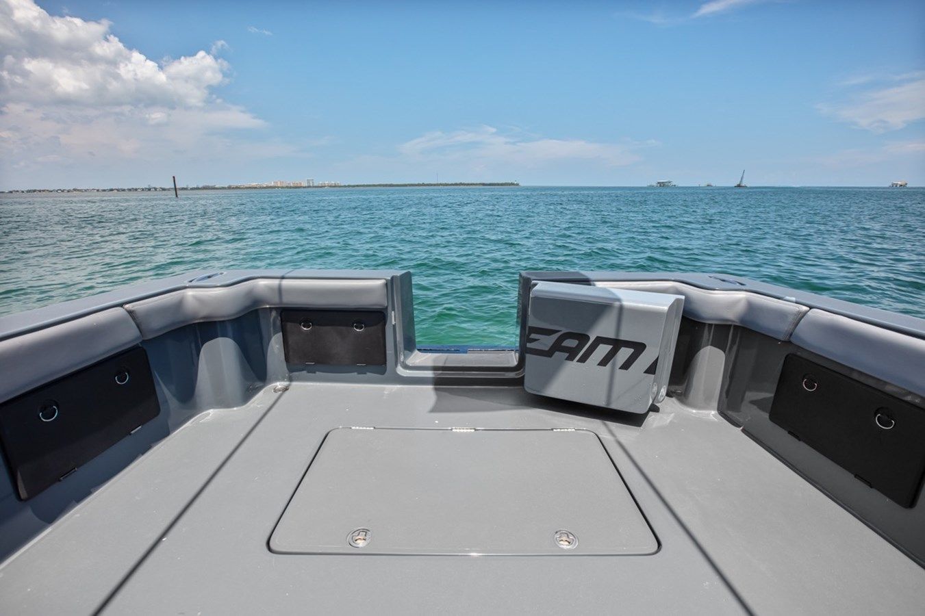 STREAMLINE GREY DIESEL - CUSTOM BOATS price