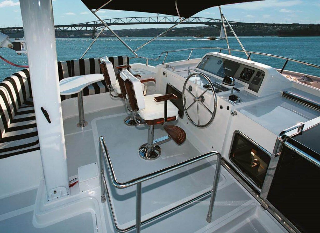 Стоимость яхты Grape Escape 55