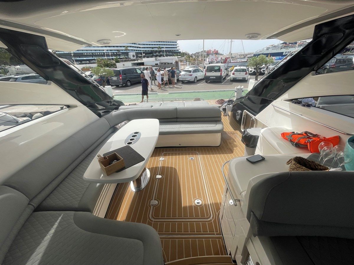 best yacht sales deals PRINCESS V58 - PRINCESS