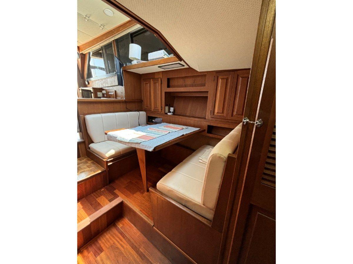 Купить яхту Saltwater Gospel 35 в Shestakov Yacht Sales