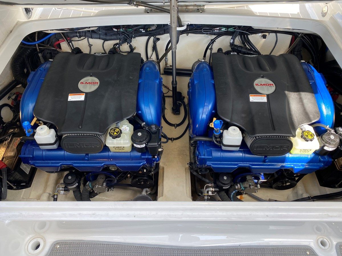 Buy a yacht Lady Bird 2 32