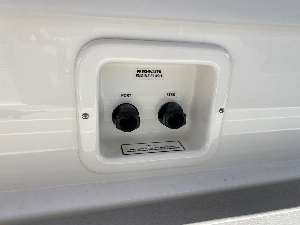 Lady Bird 2 - Formula Boats price