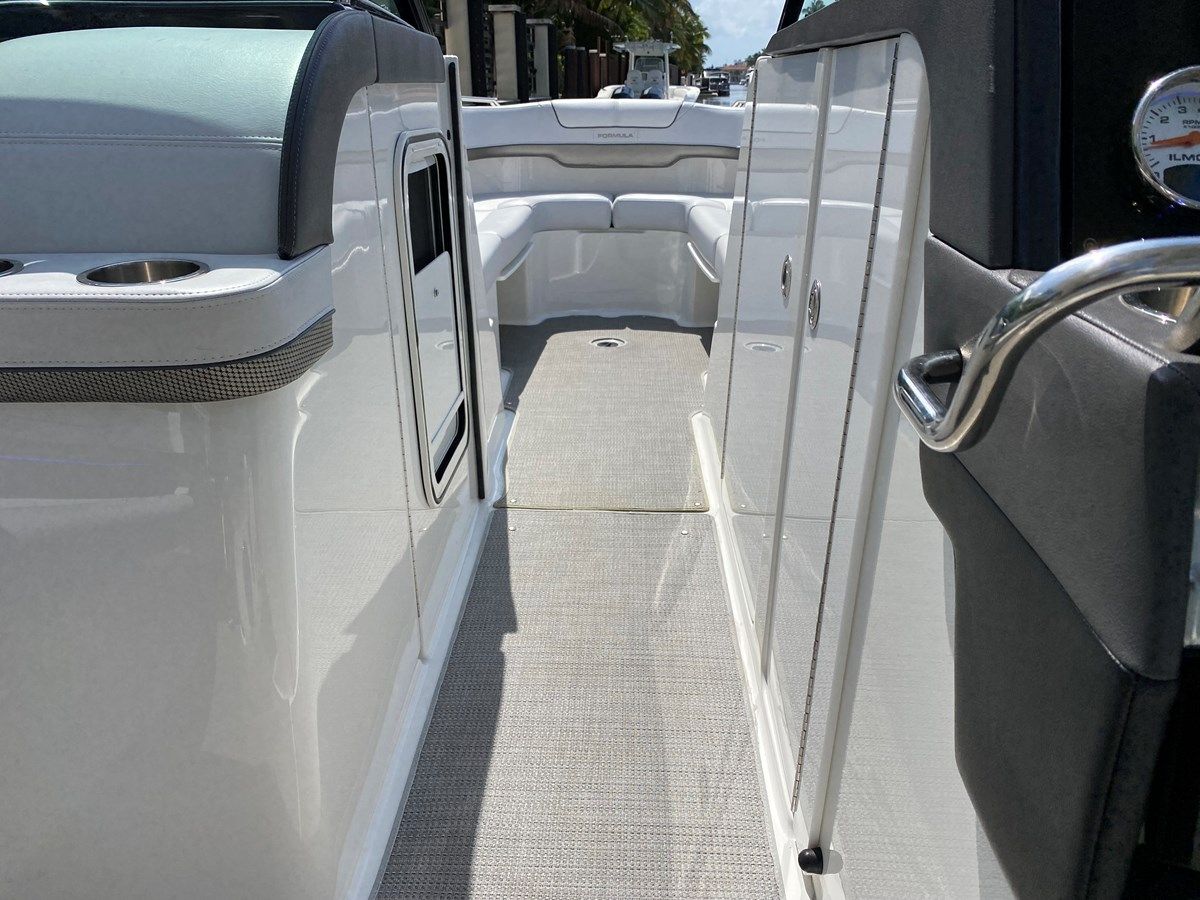 Lady Bird 2 32 yacht sale