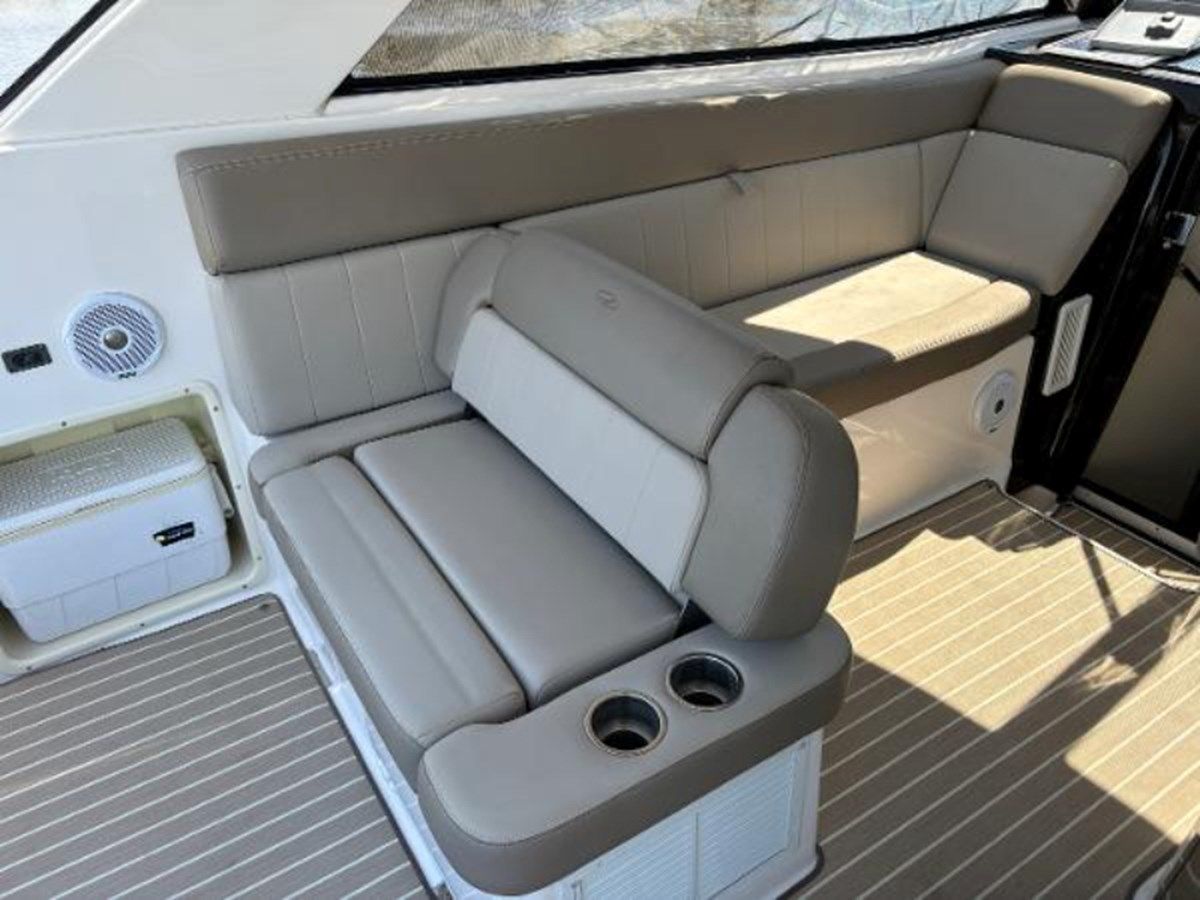 the best price on Calypso 36
