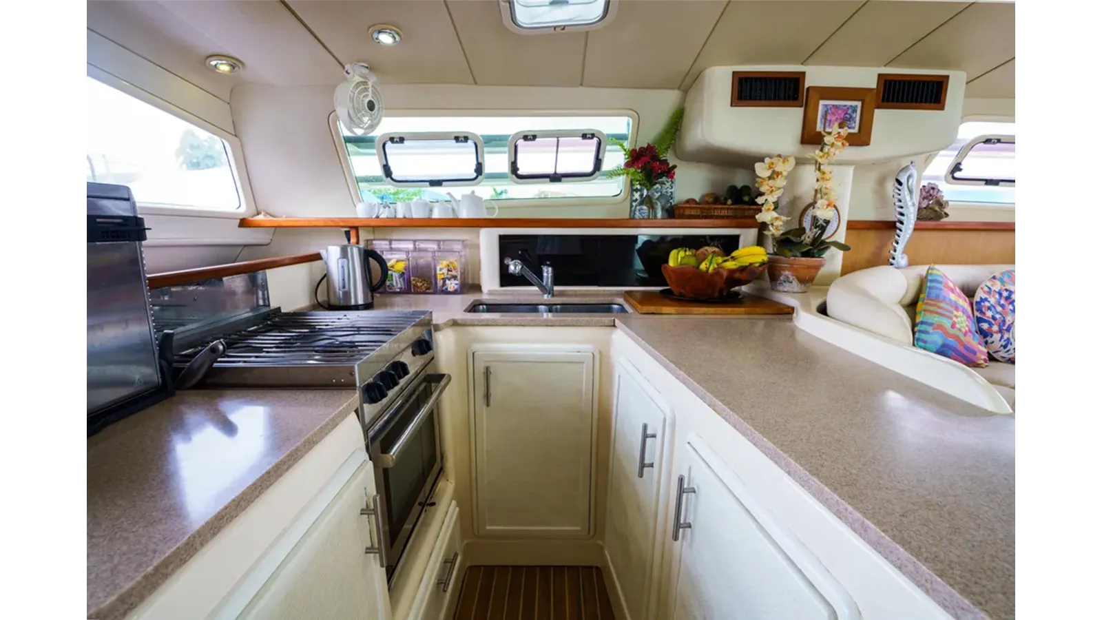 Dreaming On 47 yacht sale