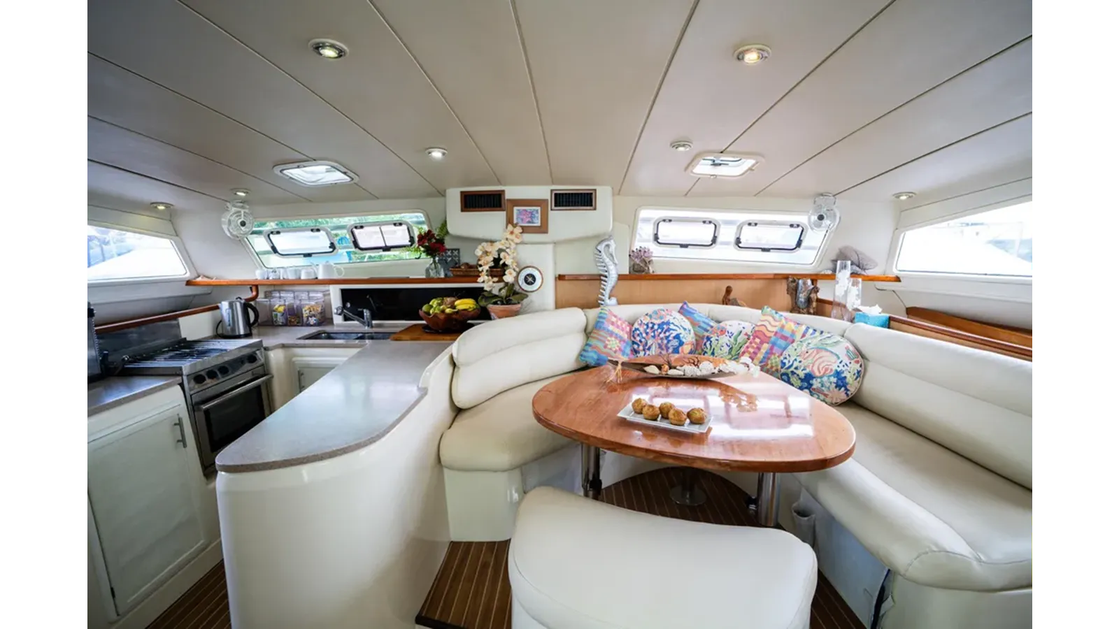 Buy a yacht Dreaming On - Leopard Catamarans