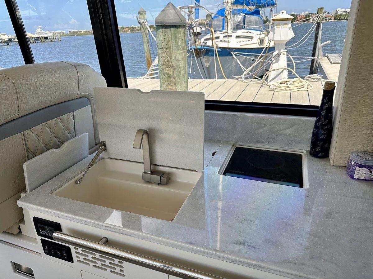 Лучшая цена на LITTLE STAR - Regal