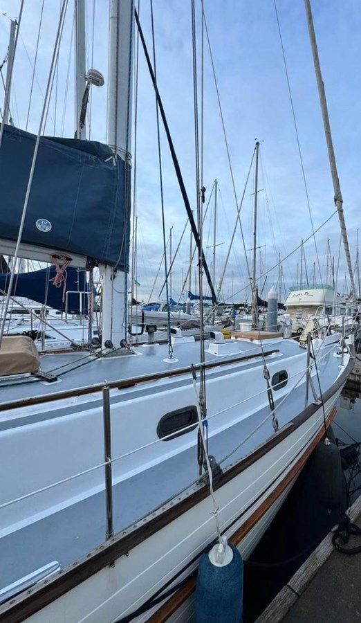 1977 Tayana 37 - TAYANA yacht sale