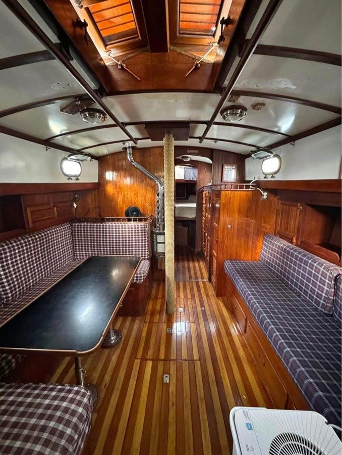 best yacht sales deals 1977 Tayana 37