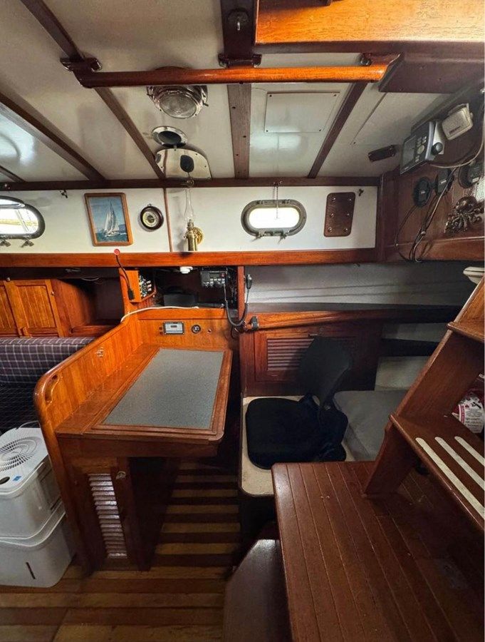 the best price on 1977 Tayana 37