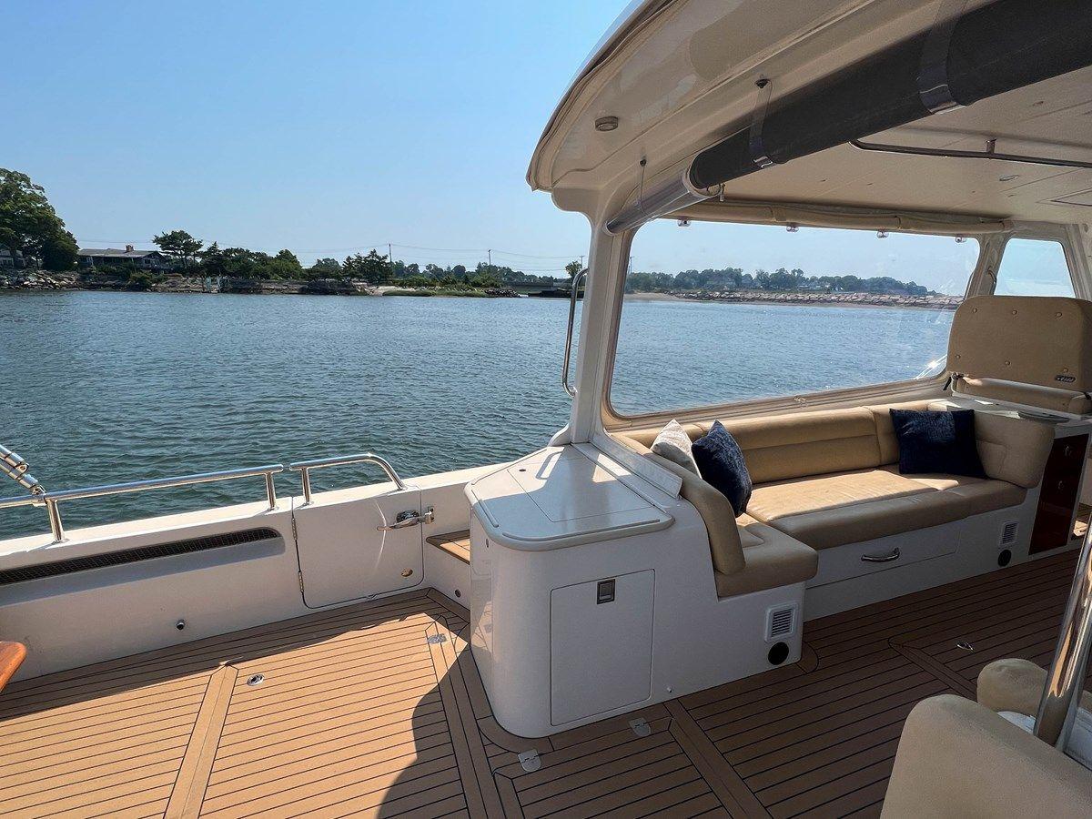 Купить яхту Highlander 50z в Shestakov Yacht Sales