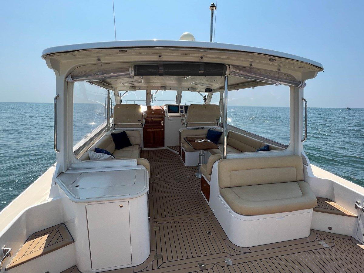 Купить яхту Highlander 54 в Shestakov Yacht Sales