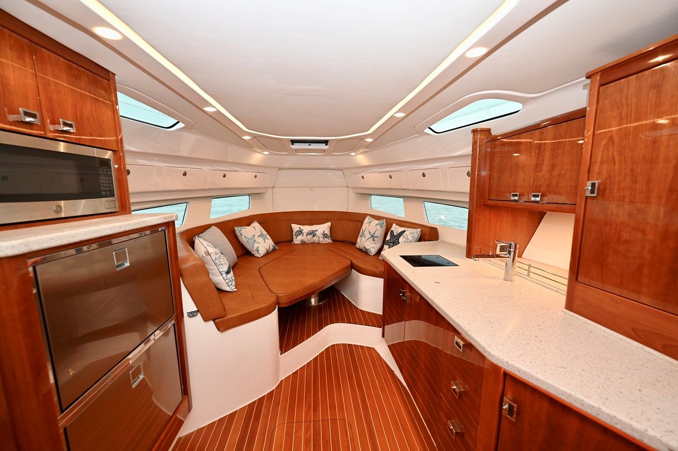 Jayhawk Sport Yacht yacht sale