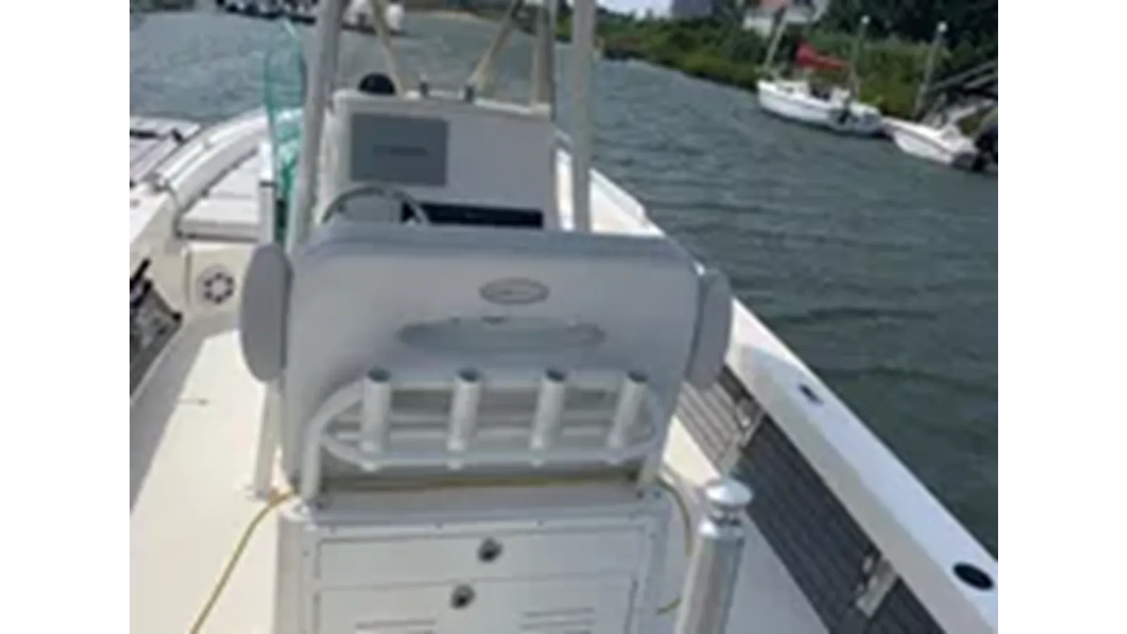 Buy a yacht 2021 Pathfinder 2600 TRS 2020