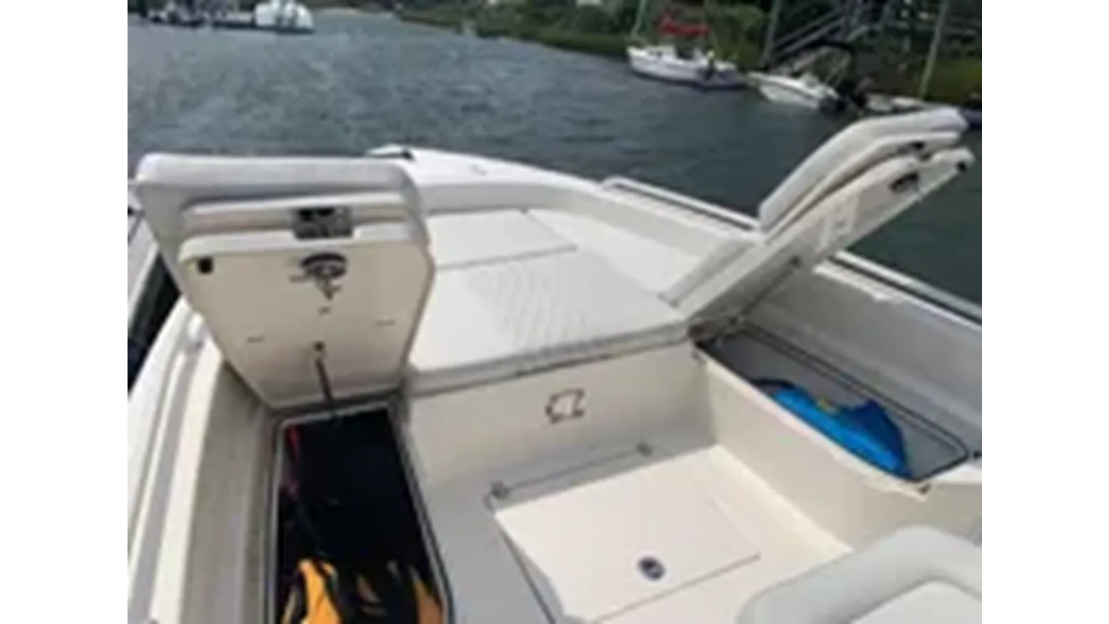 best yacht sales deals 2021 Pathfinder 2600 TRS 2600 TRS