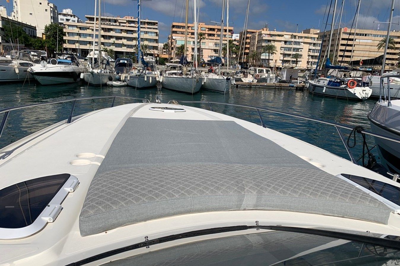 SUNSEEKER SUPERHAWK 48 - Sunseeker price