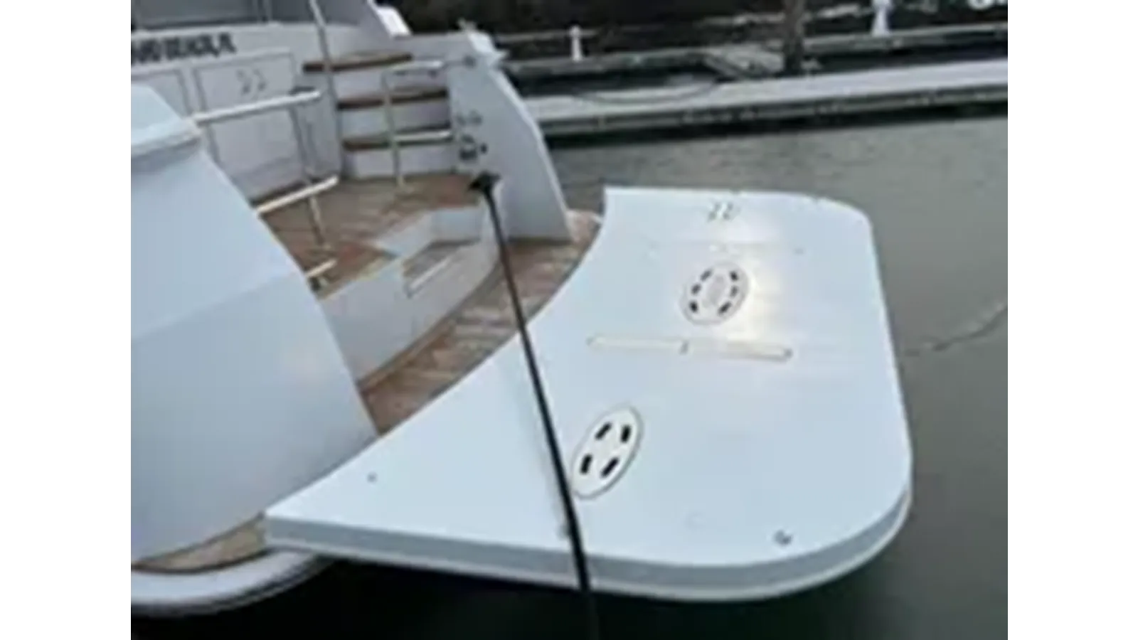 Стоимость яхты 1999 Hatteras 74 Sport Deck Motor Yacht 74