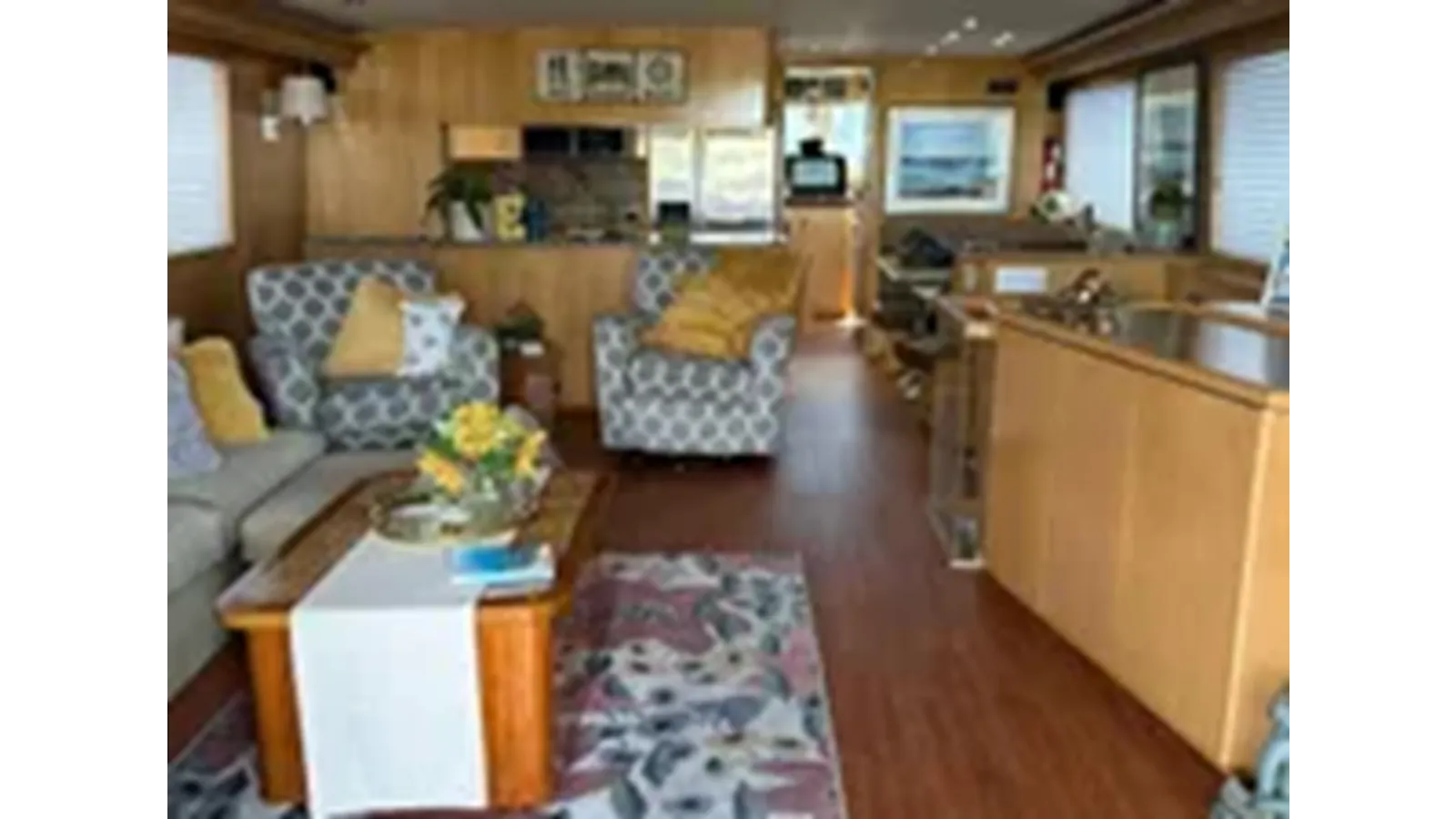 Купить яхту 1999 Hatteras 74 Sport Deck Motor Yacht - Hatteras в Shestakov Yacht Sales