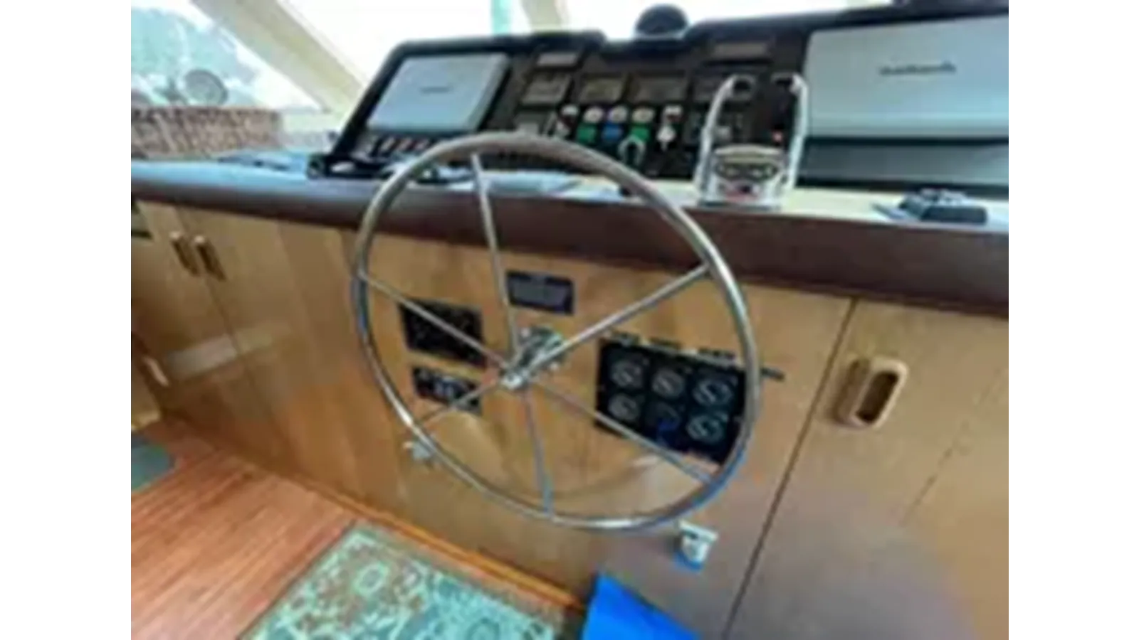 Лучшие предложения покупки яхты 1999 Hatteras 74 Sport Deck Motor Yacht 1999