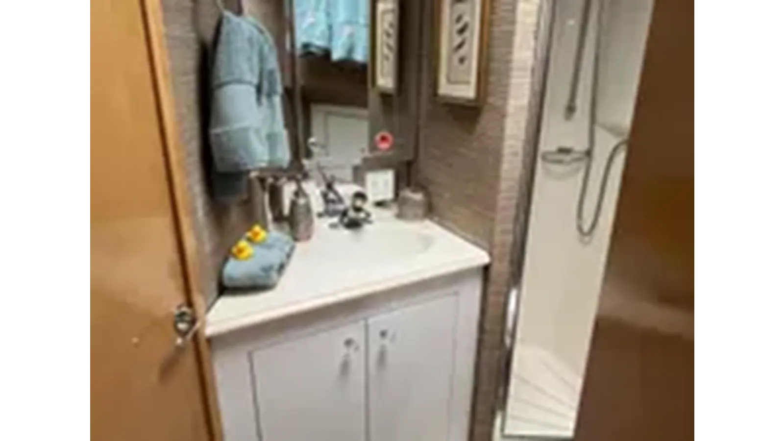 Лучшие предложения покупки яхты 1999 Hatteras 74 Sport Deck Motor Yacht - Hatteras