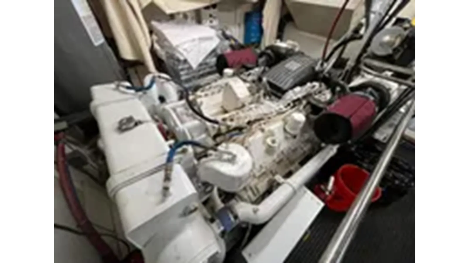 Лучшая цена на 1999 Hatteras 74 Sport Deck Motor Yacht 74 Sport Deck