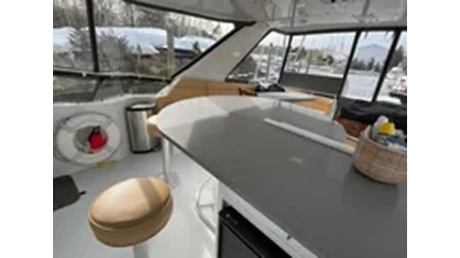 Купить 1999 Hatteras 74 Sport Deck Motor Yacht 74