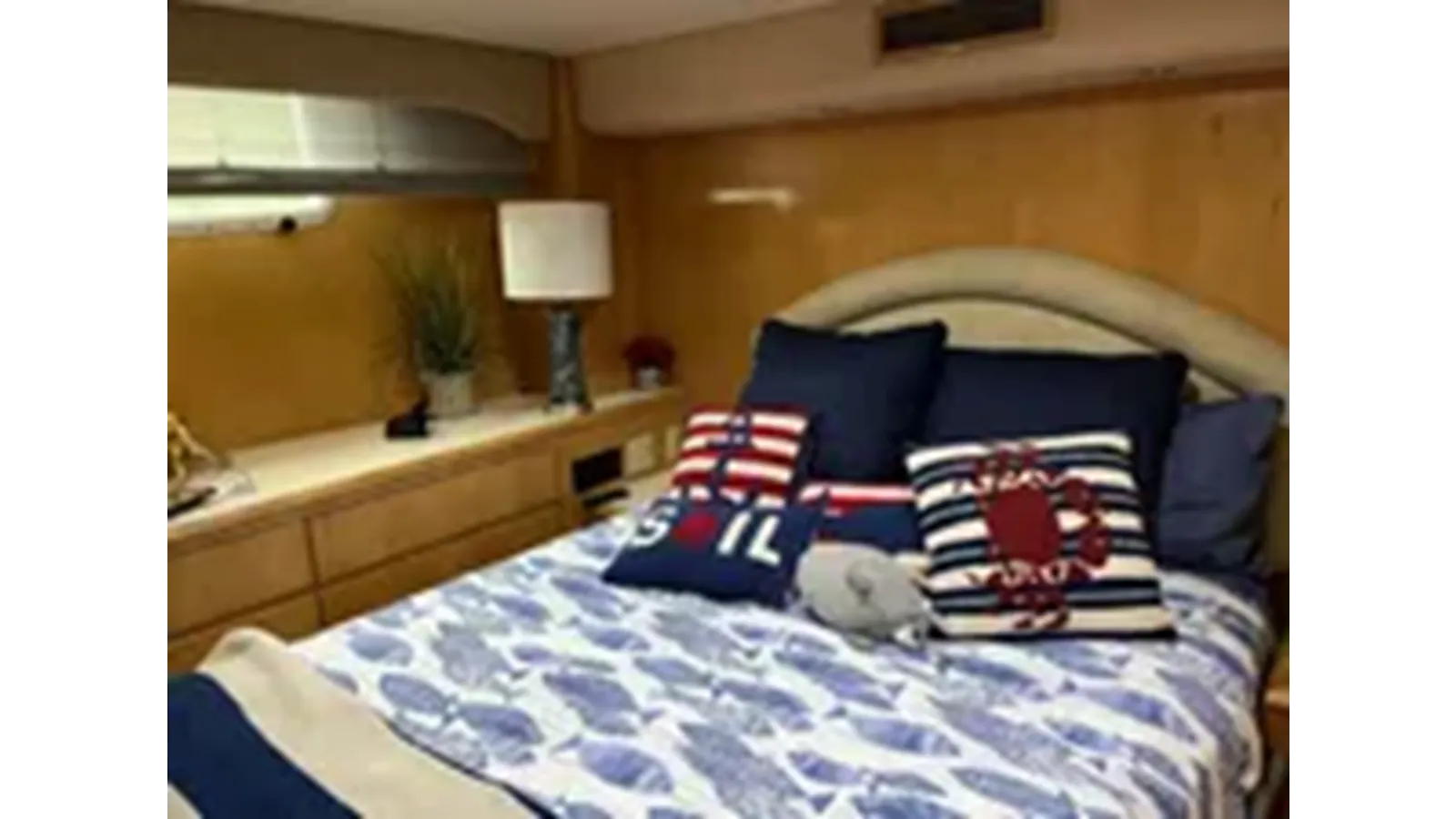 Купить 1999 Hatteras 74 Sport Deck Motor Yacht 74