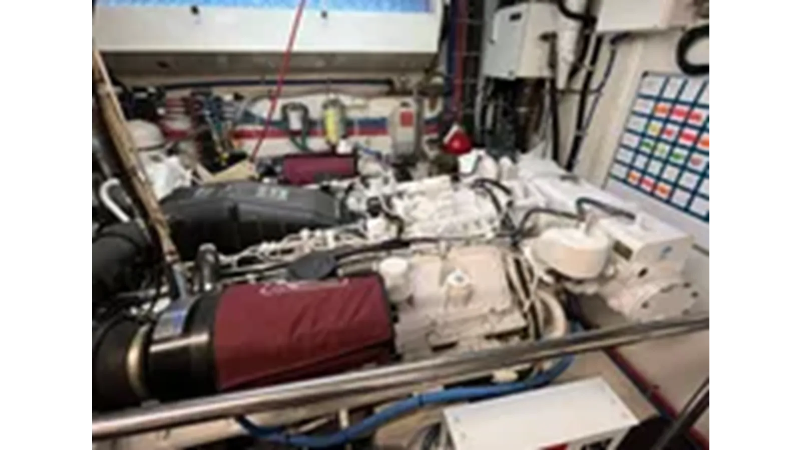 1999 Hatteras 74 Sport Deck Motor Yacht