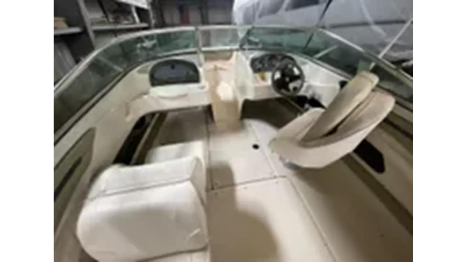 the best price on 2005 Sea Ray 200 Sport