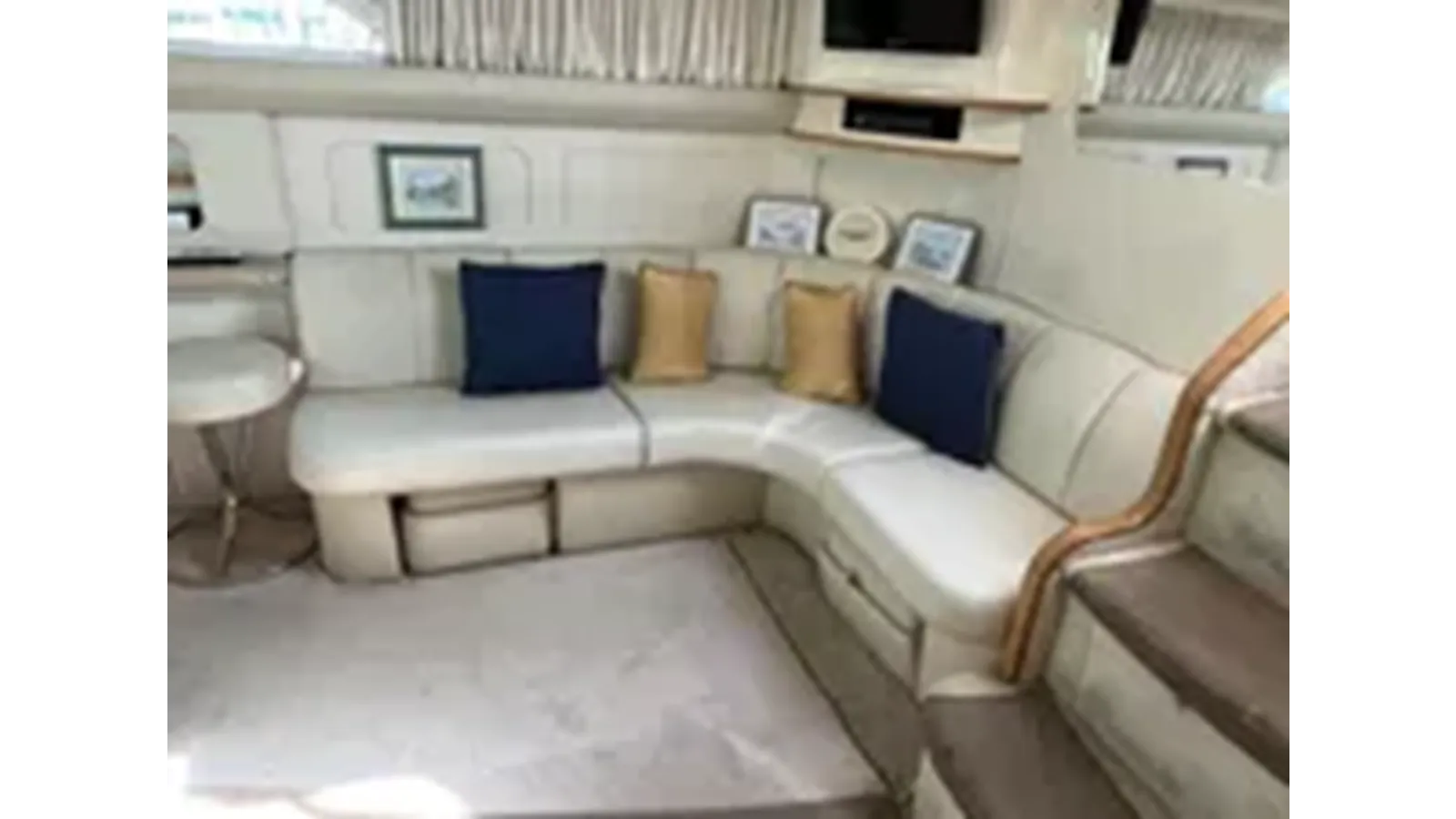 1997 Sea Ray 420 Aft Cabin
