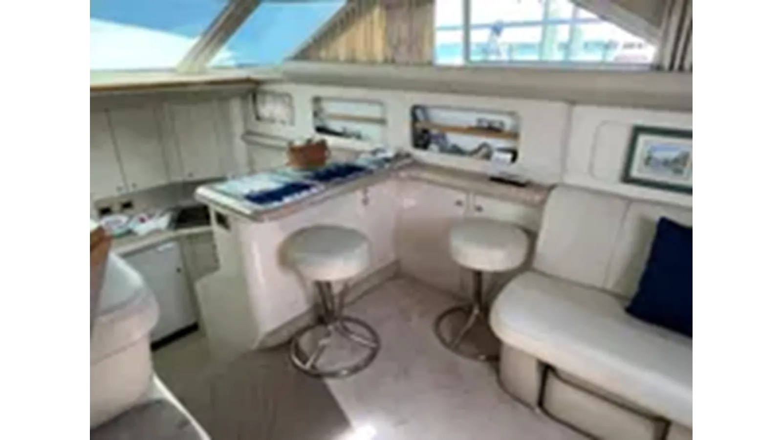 Купить яхту 1997 Sea Ray 420 Aft Cabin в Shestakov Yacht Sales