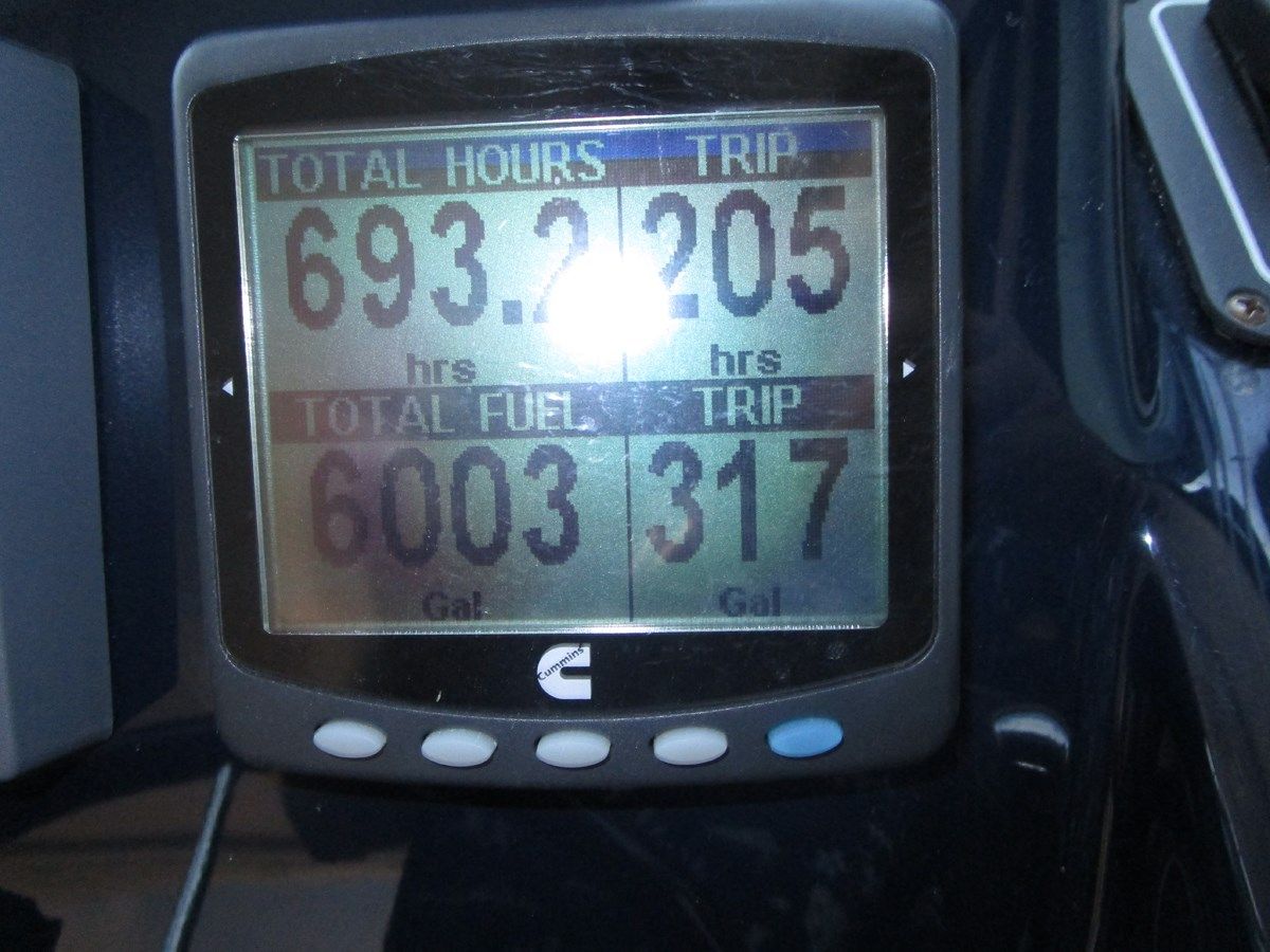 5050 - Tiara yacht sale