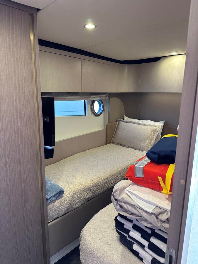 Лучшие предложения покупки яхты ZOOLAND 2021